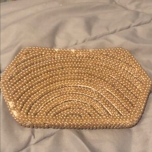 Vintage Elegant Pearl-Embellished Clutch